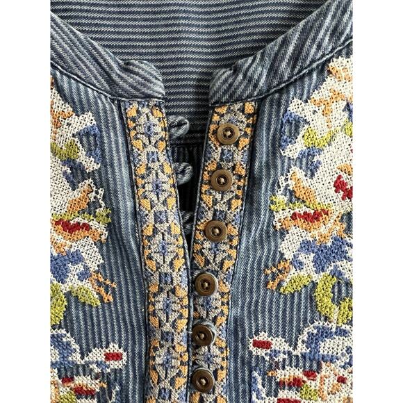 SUNDANCE Kenza Floral Cross Stitch Embroidered Chambray Striped Tunic Blouse L - Picture 5 of 12